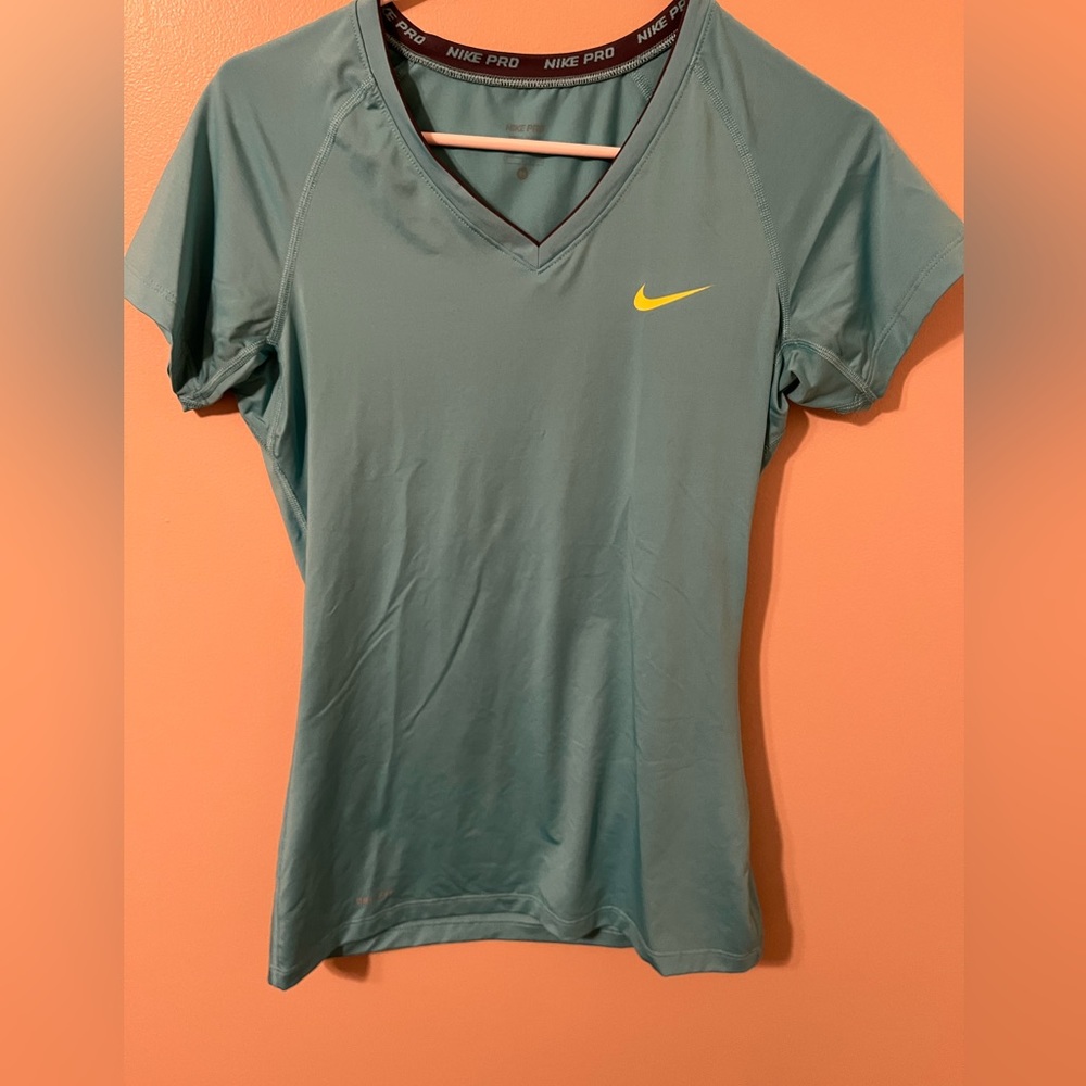 Nike pro shirt